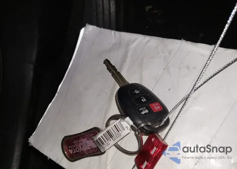 2016 Toyota Corolla Le из США, поврежденный, VIN 5YFBURHE8GP387625